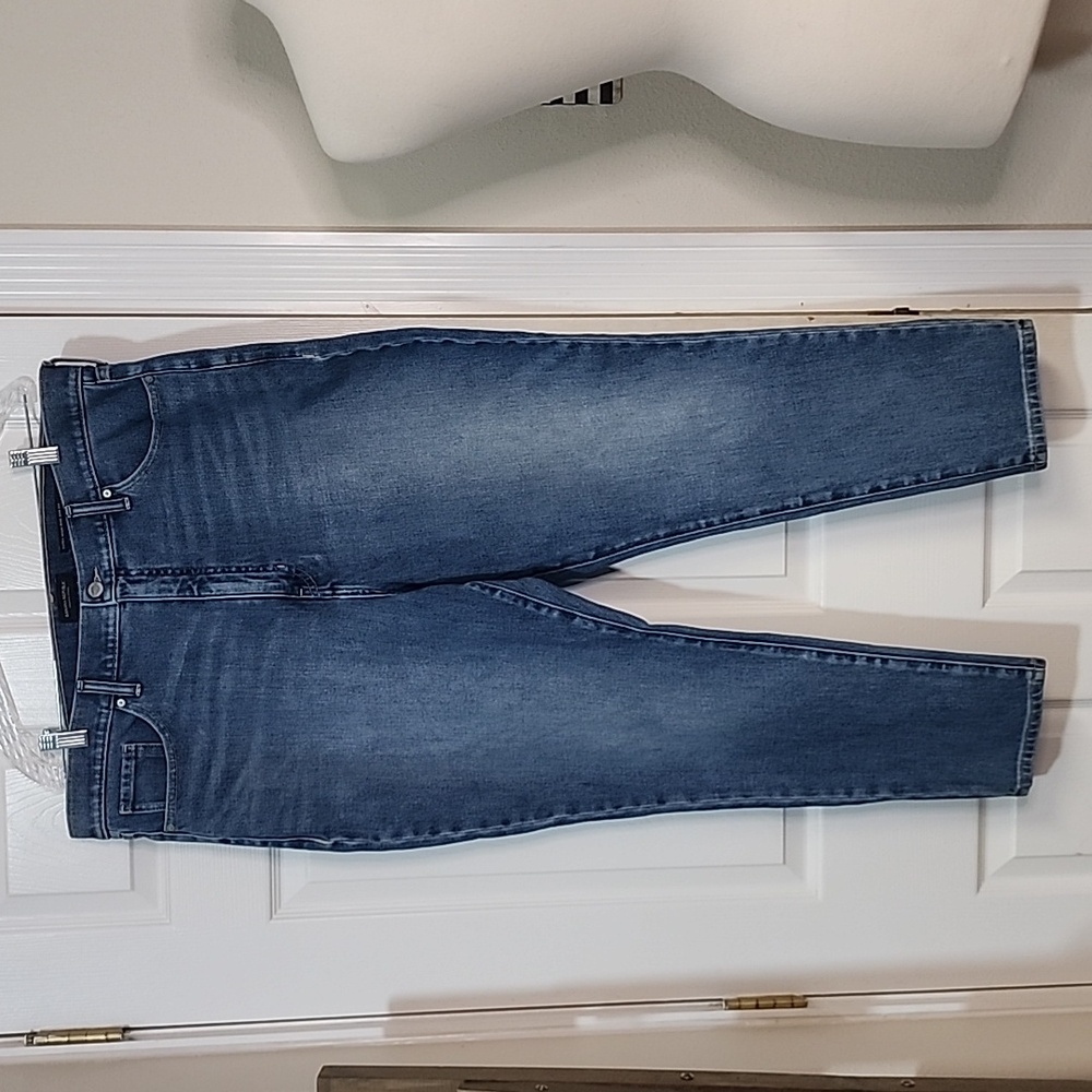 Banana Republic  Ultra high rise slim fit premium jeans - Picture 3 of 8